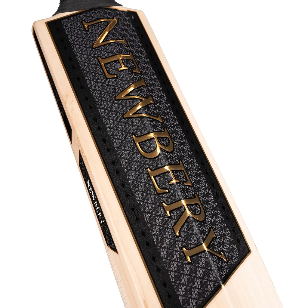 Newbery Navarone | E-quipped Sports