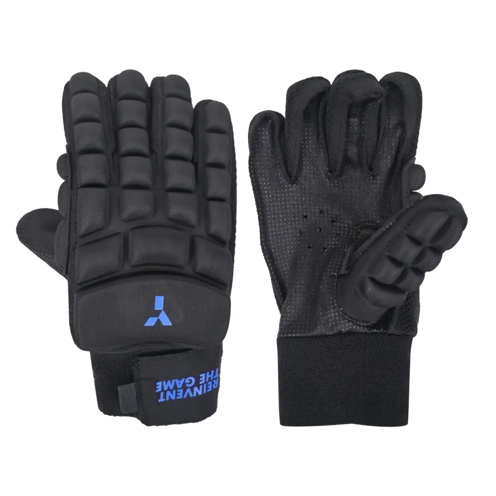 Y1 - AT6 Foam Glove RH